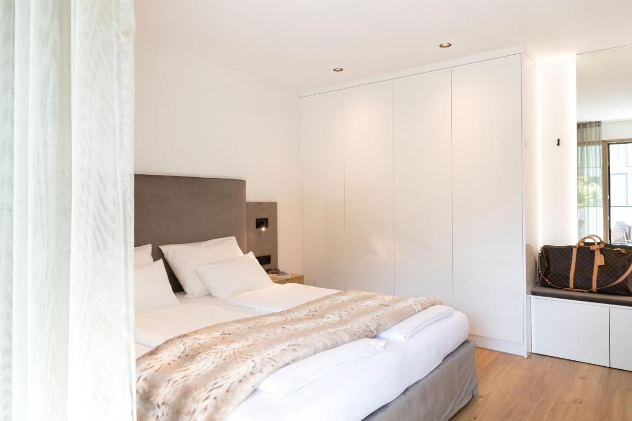 Nice Living Neue- Moderne Apartments Im Herzen Von Brixen - Kostenlose Brixencard - Ideal Fuer Familien, Paare, Geschaeftsreisende Und Allen Urlaubs Hungrigen Luaran gambar