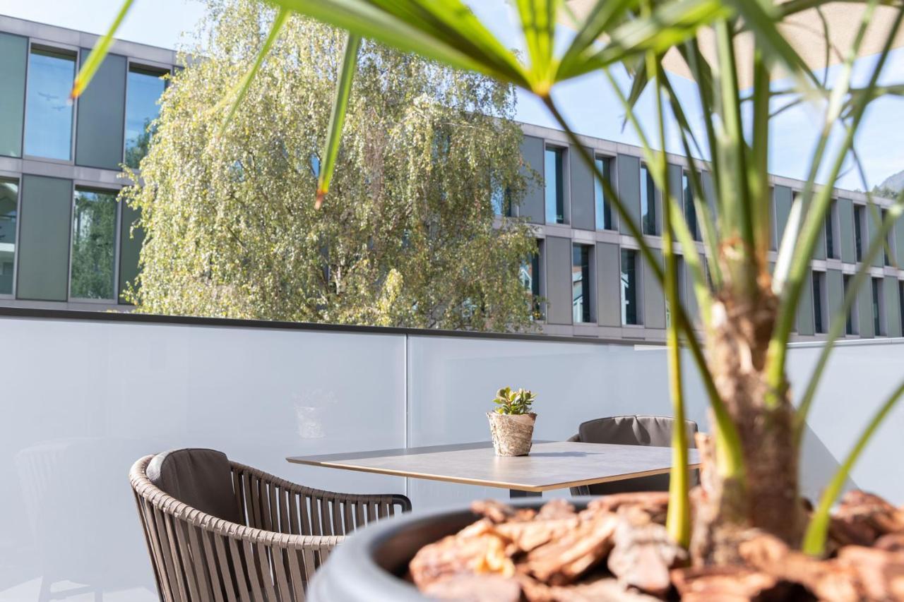 Nice Living Neue- Moderne Apartments Im Herzen Von Brixen - Kostenlose Brixencard - Ideal Fuer Familien, Paare, Geschaeftsreisende Und Allen Urlaubs Hungrigen Luaran gambar
