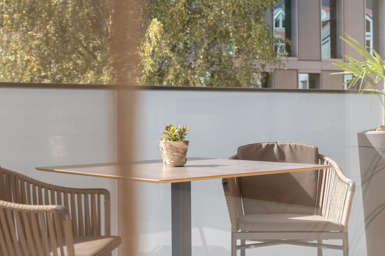 Nice Living Neue- Moderne Apartments Im Herzen Von Brixen - Kostenlose Brixencard - Ideal Fuer Familien, Paare, Geschaeftsreisende Und Allen Urlaubs Hungrigen Luaran gambar